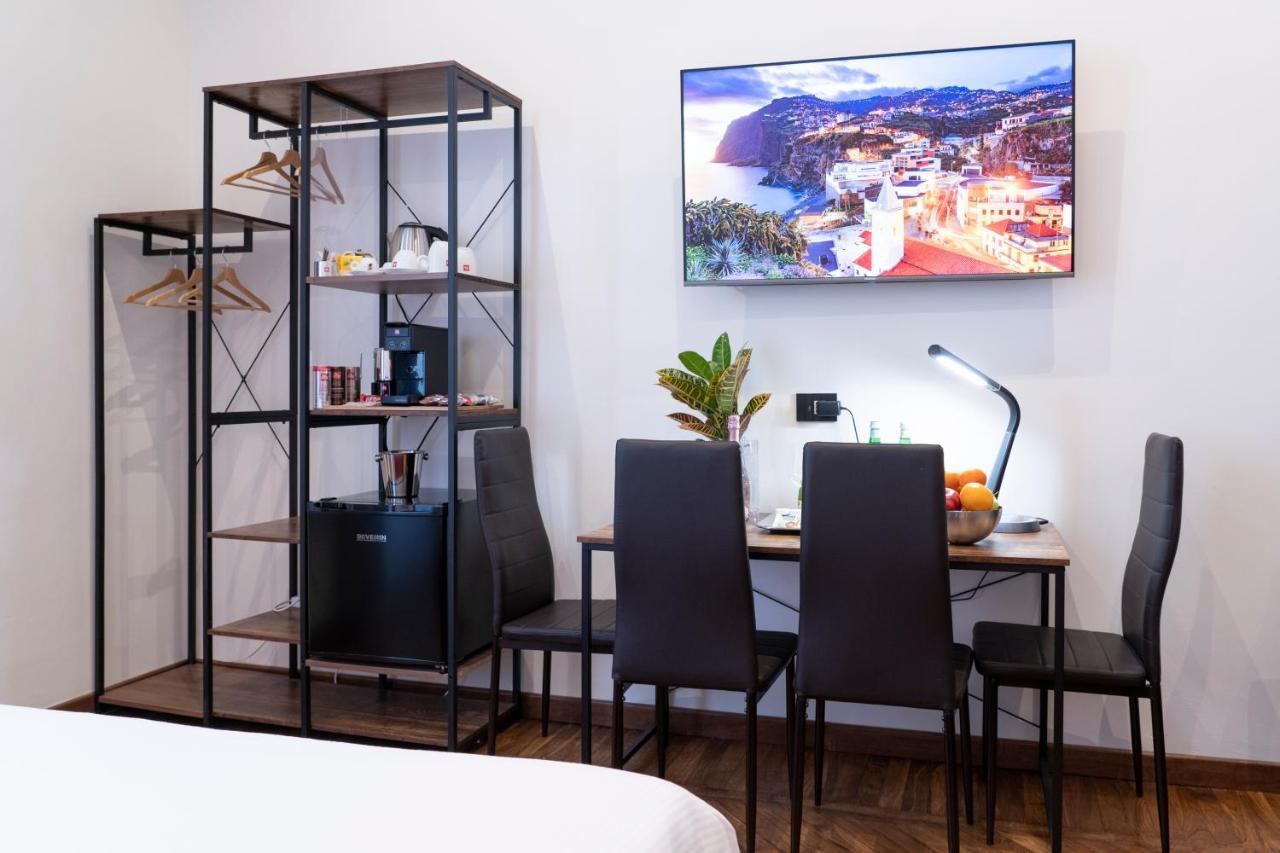 Varese Suites Ngoại thất bức ảnh